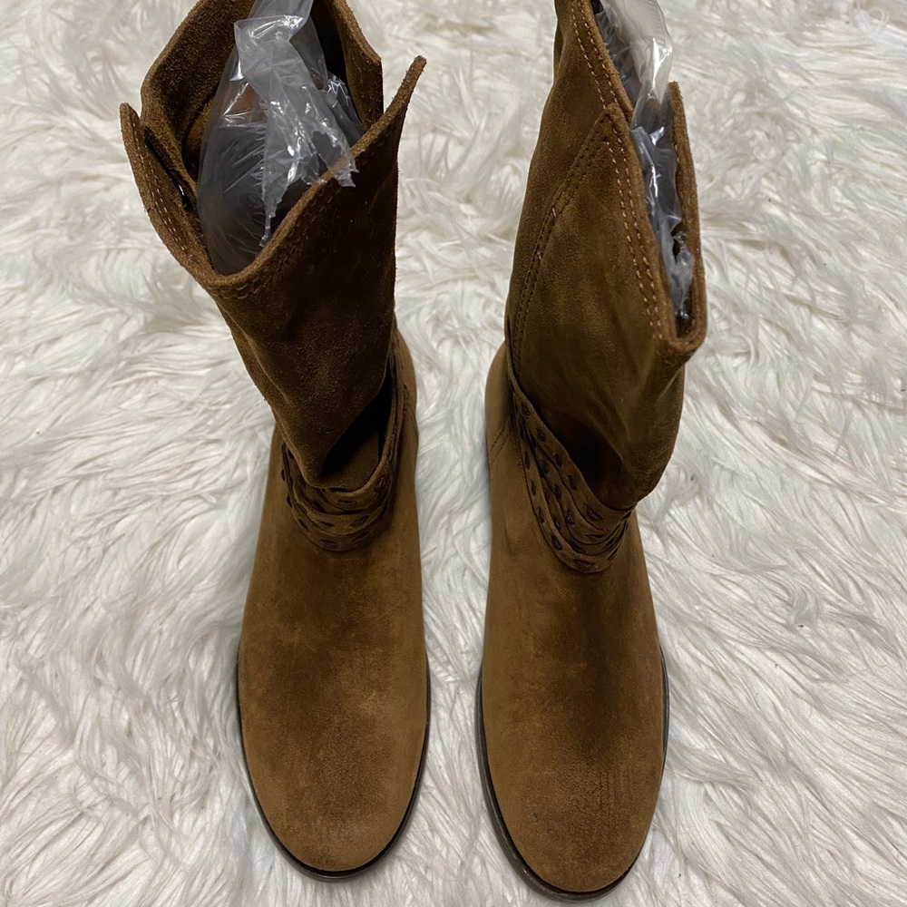 New Frye Cara Pickstitch Size 6.5